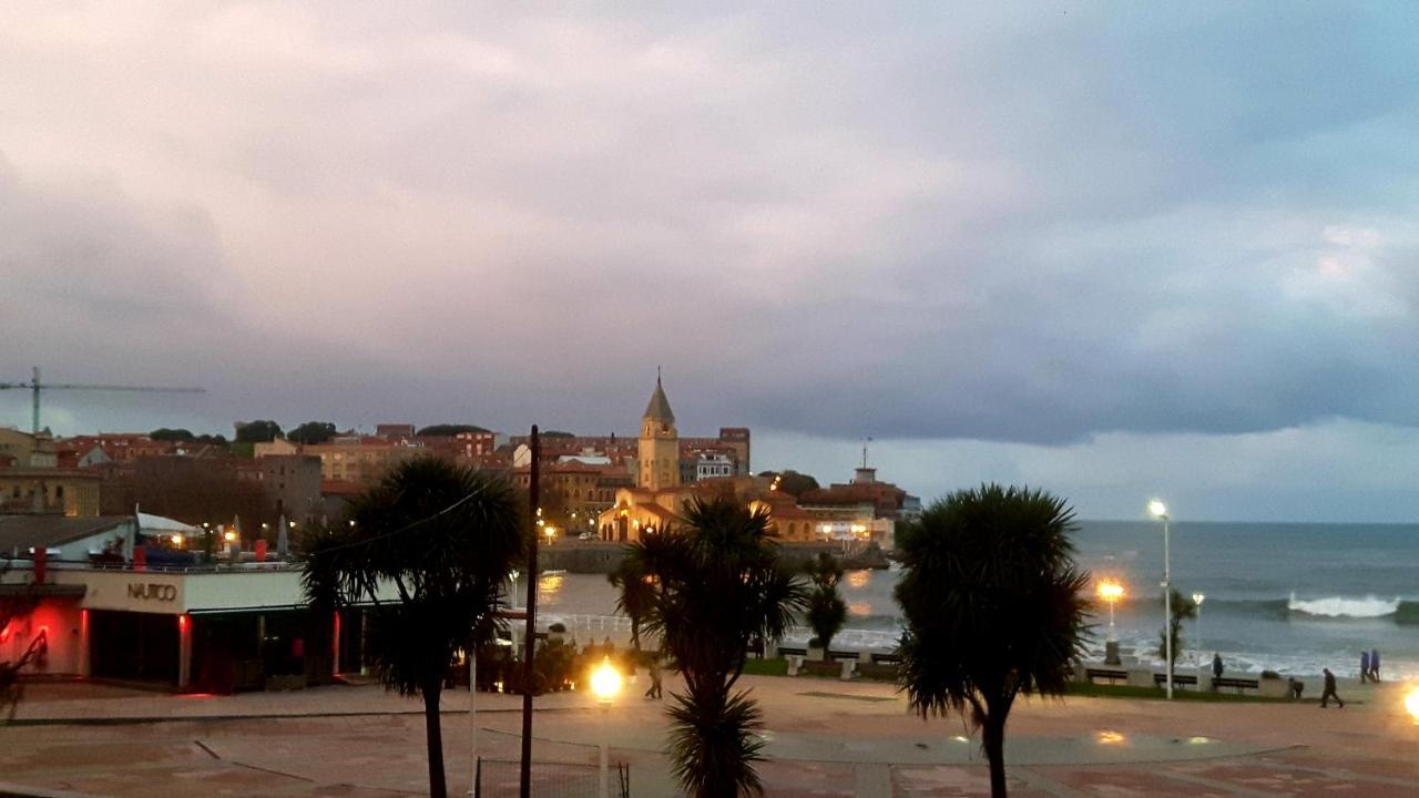 Apartmán Apartamento La Escalerona Con Vistas Al Mar Gijón Exteriér fotografie